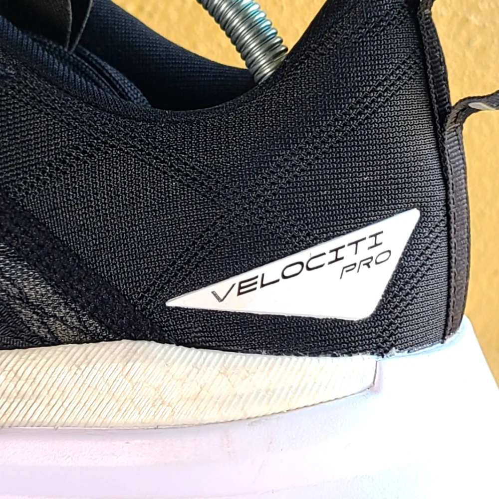 Under Armour Velociti Elite 2 Running Black Carbon Plated Racing Men size 11.5